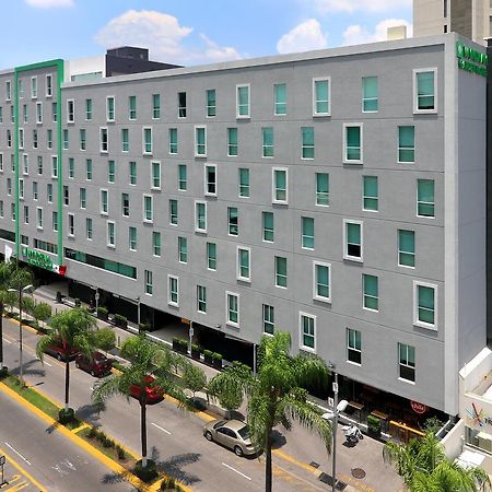 Hotel Wyndham Garden Guadalajara Acueducto Zapopan Exterior foto
